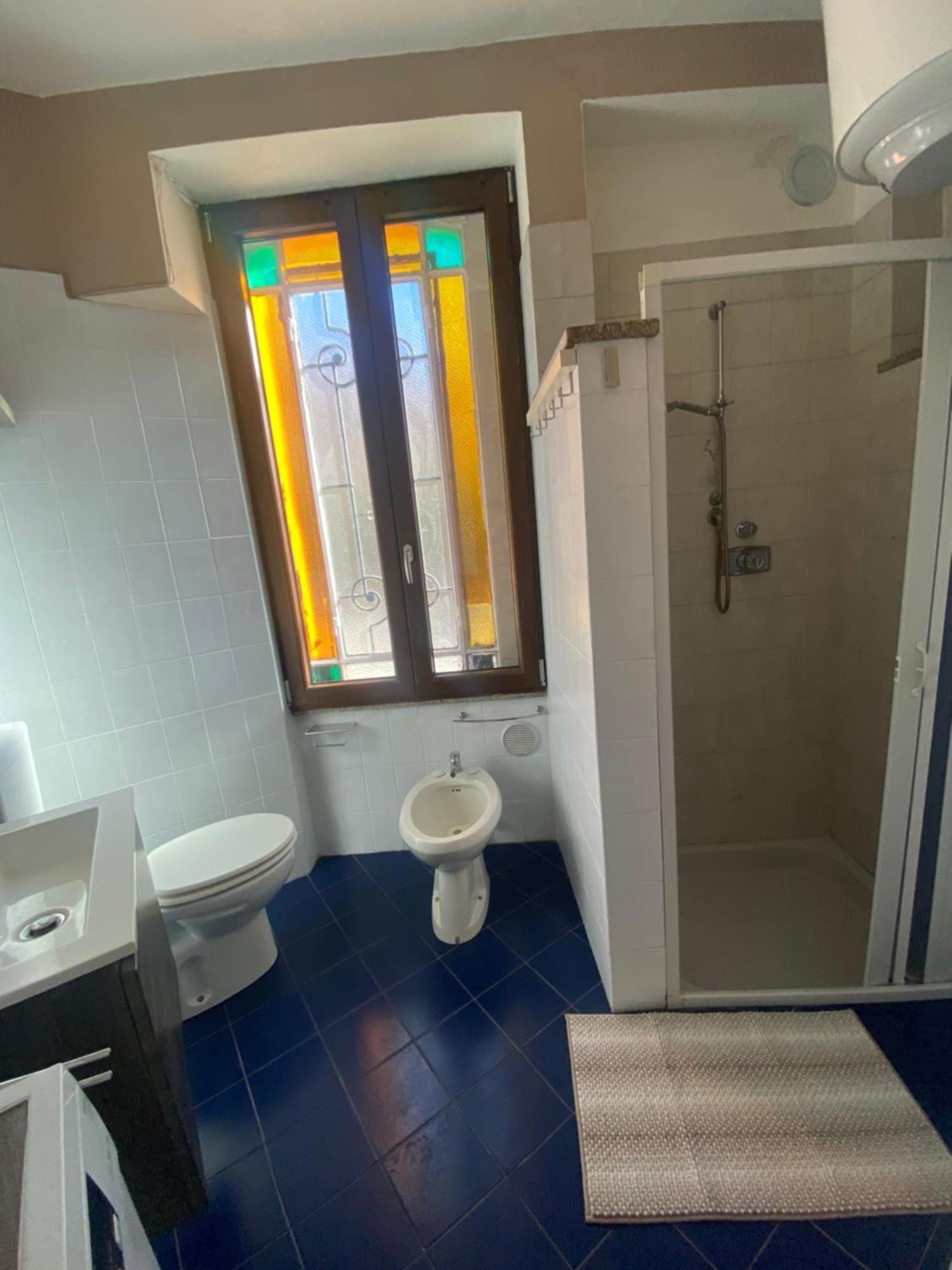 Appartamento Homemade A Due Passi Da Centro Biella Exterior foto